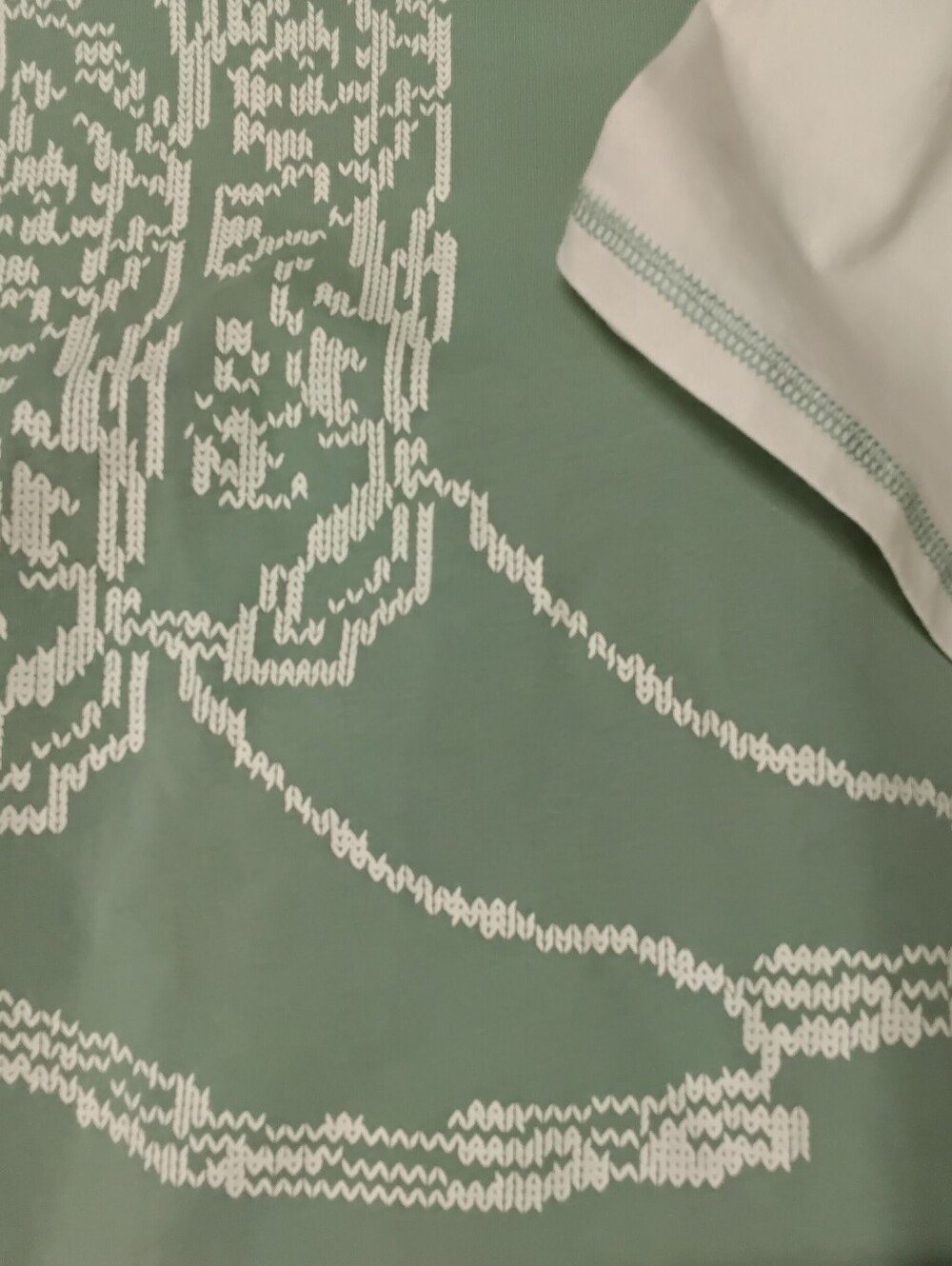 4018 Size Medium Fantastic Fawn Mint & White Short Sleeve Top with Boot Graphic - Picture 2 of 5